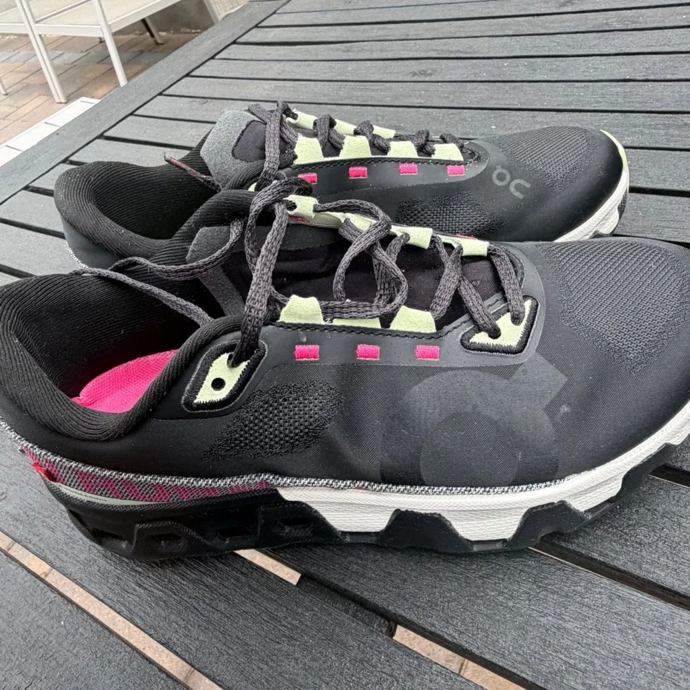 On Cloudmonster Hyper Black Mint  Women's Size 8 Sneakers Running Max Cushion - Picture 2 of 11